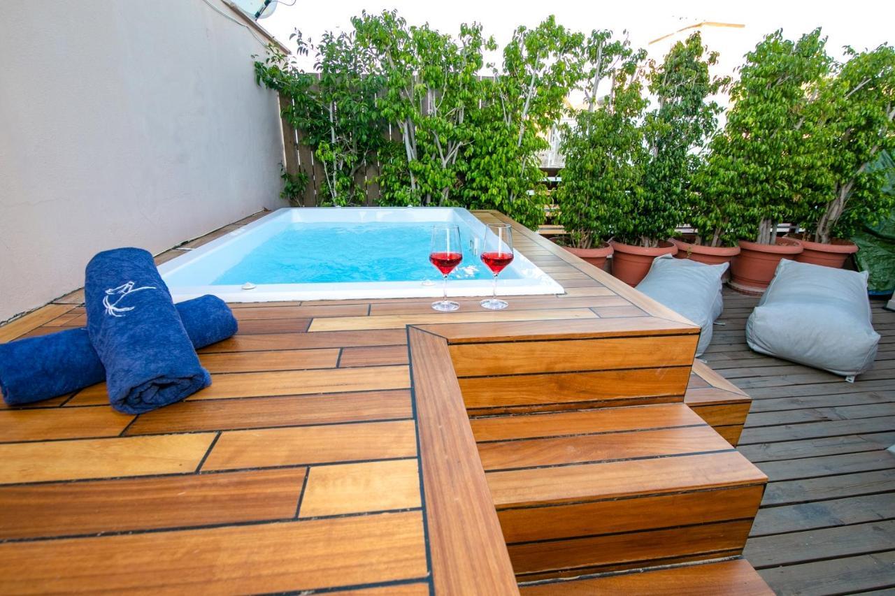 Beautiful Penthouse In Athens With Outside Jacuzzi Lägenhet Exteriör bild